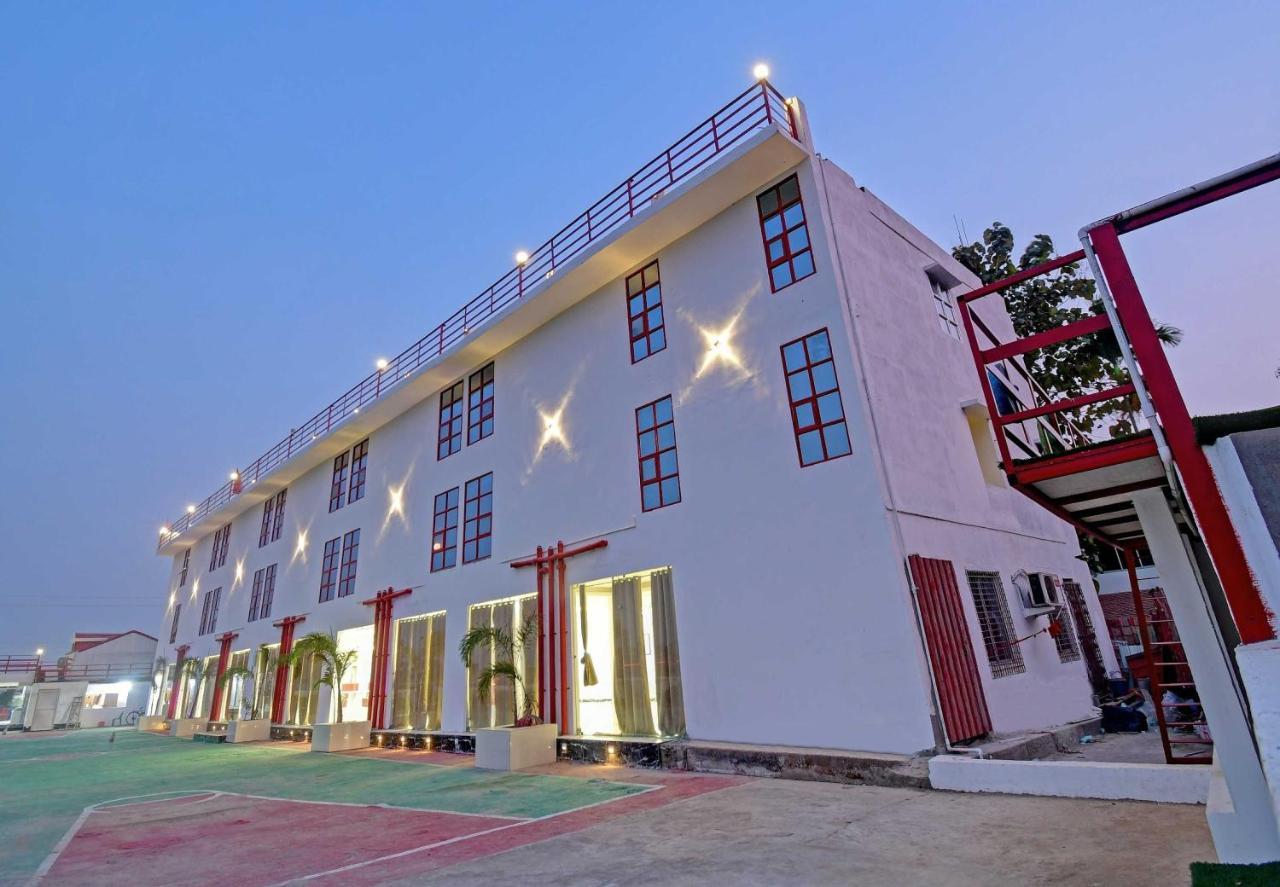 Oyo Townhouse 779 Gods County Hotel Tarapith Exterior photo